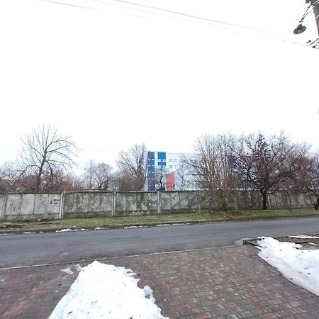Дом С Удобствами, Возле 3 Городской Больницы Cerkasî Exterior foto